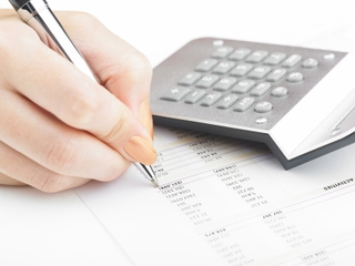 Illustration for article titled When Should You Hire a CPA?